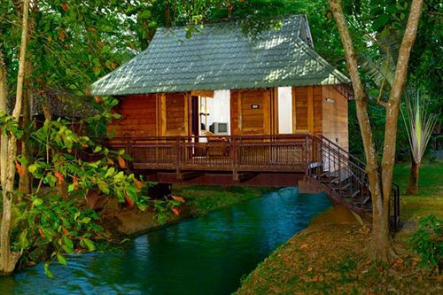 Ktdc Water Scapes Hotel Kumarakom Exterior foto